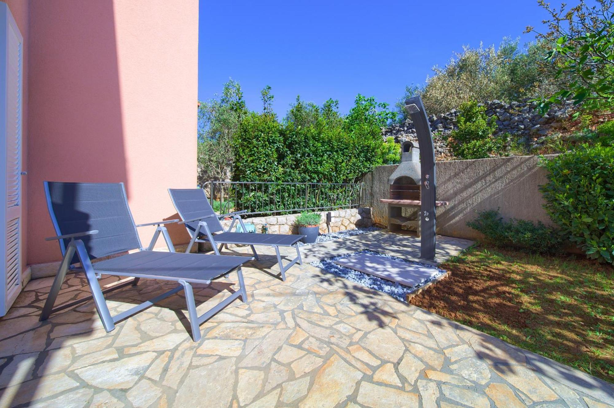 Happy Point Apartment Krk Town Exterior photo